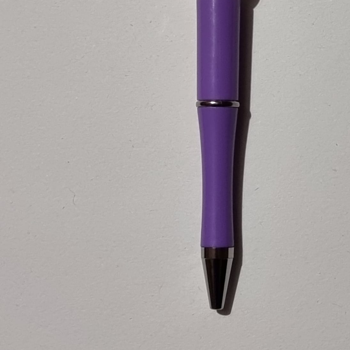 Highland Cow Beaded Pen - Handmade beaded pen black ink, Cute stationery pen